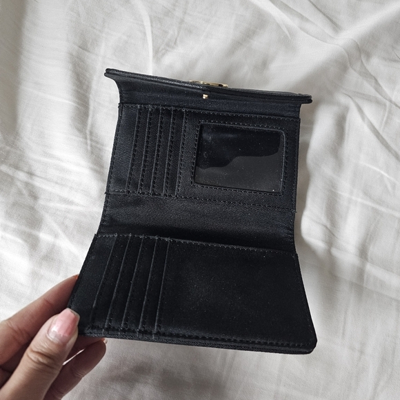 TOMMY HILFIGER Trifold Wallet - Picture 6 of 6